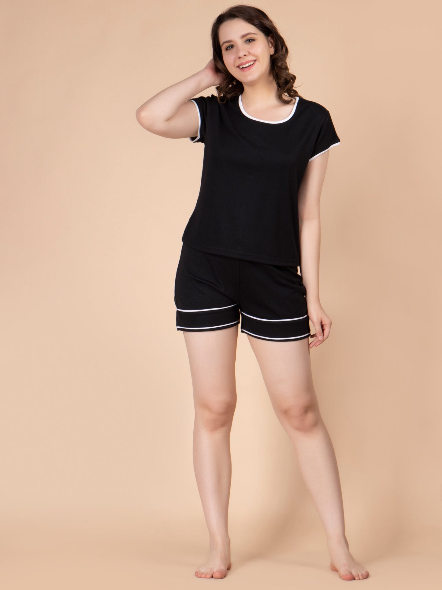 ENTELLUS top &amp; shorts set in black colour for women’s