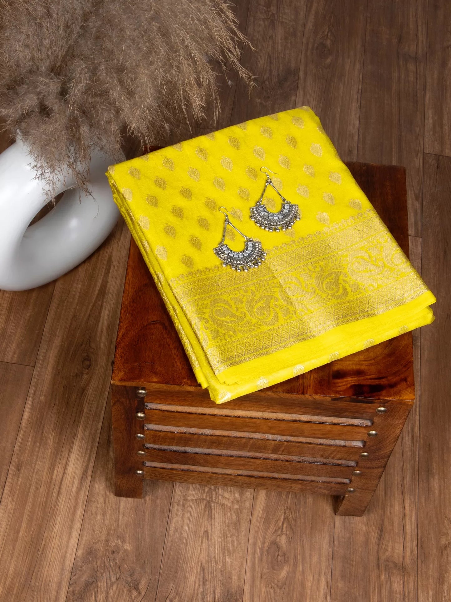 Banarasi Saree with Golden Zari Weave Soft Silk