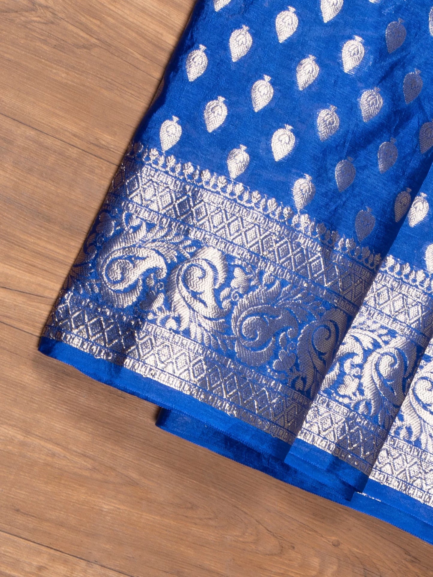 Banarasi Saree with Golden Zari Weave Soft Silk