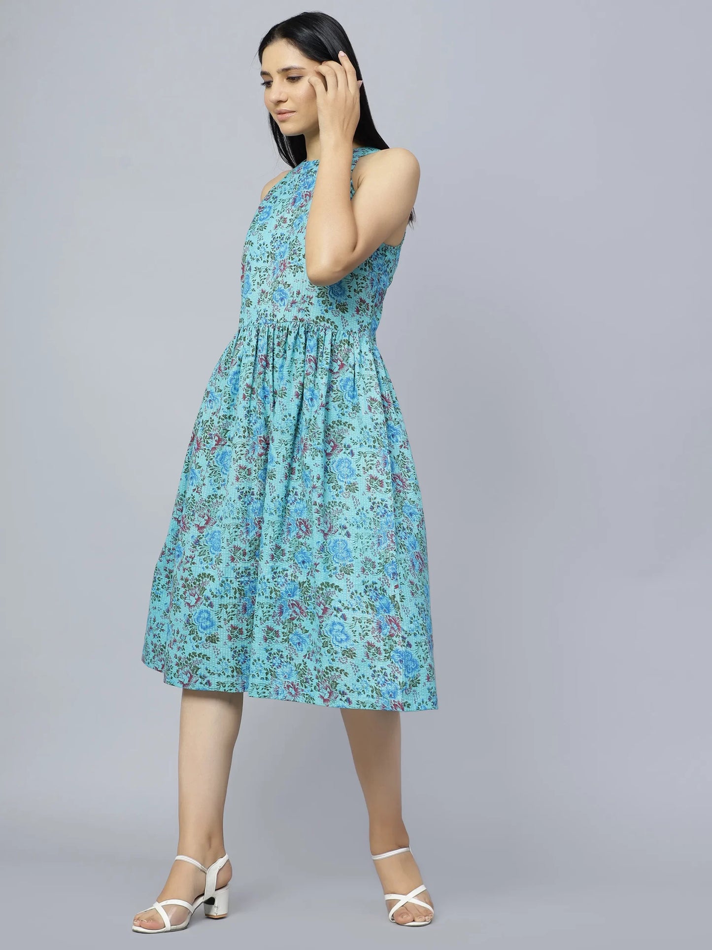 Sleeveless Knee length floral dress