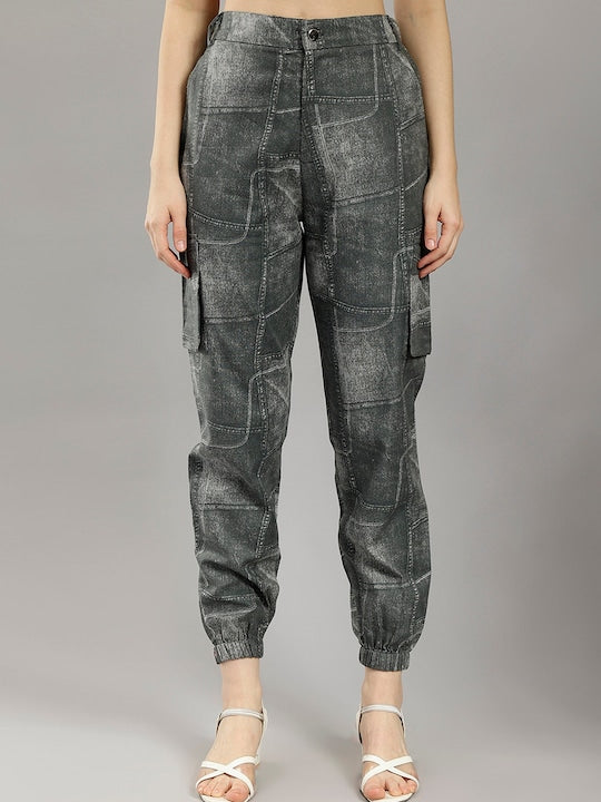 Women Checked Cotton Smart Tapered Fit High-Rise Cargos