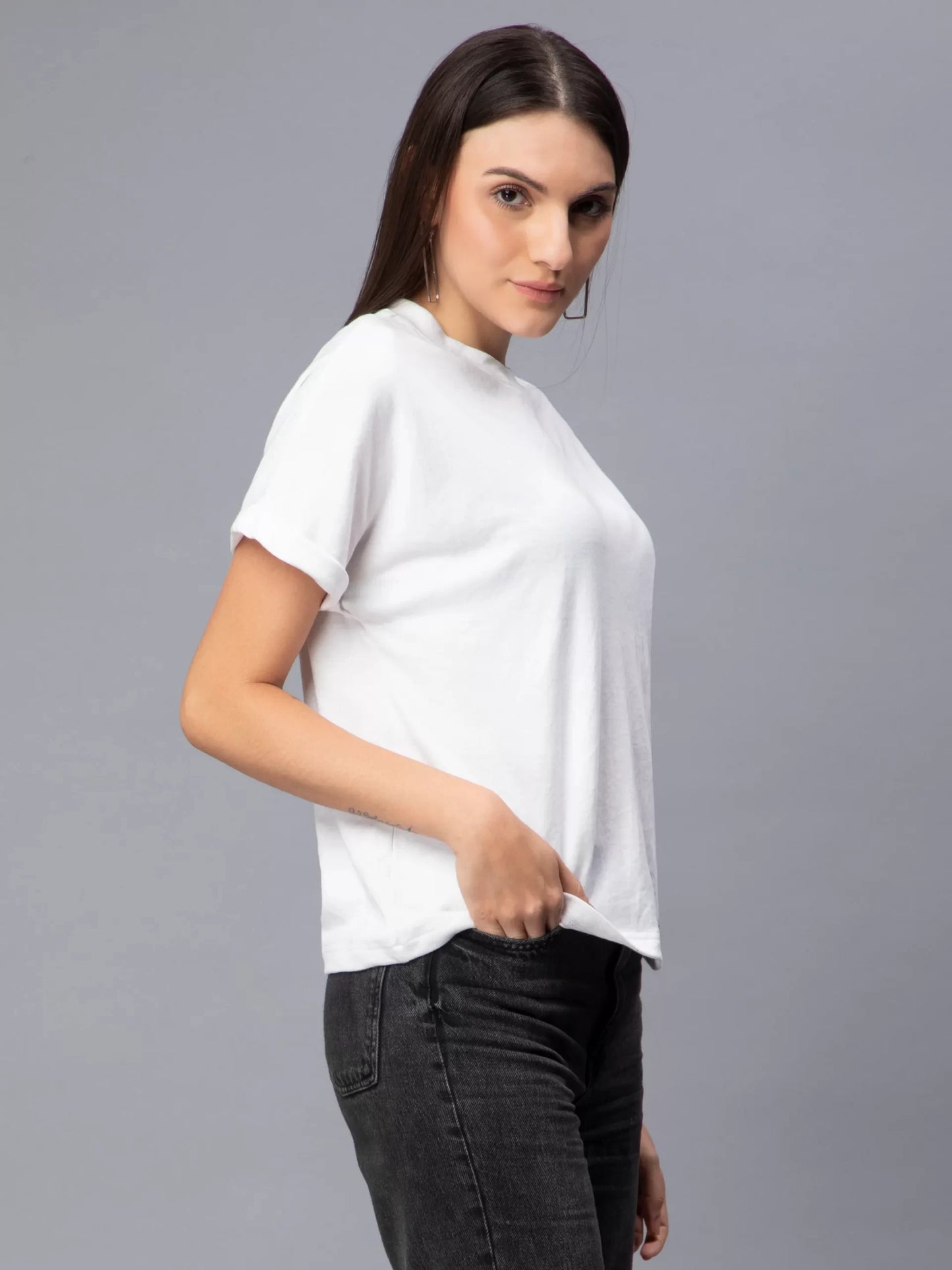 Extended Sleeves Cotton Slim Fit T-shirt