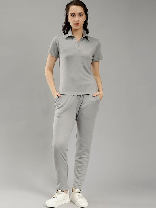 Polo Collar T-shirt With Trousers