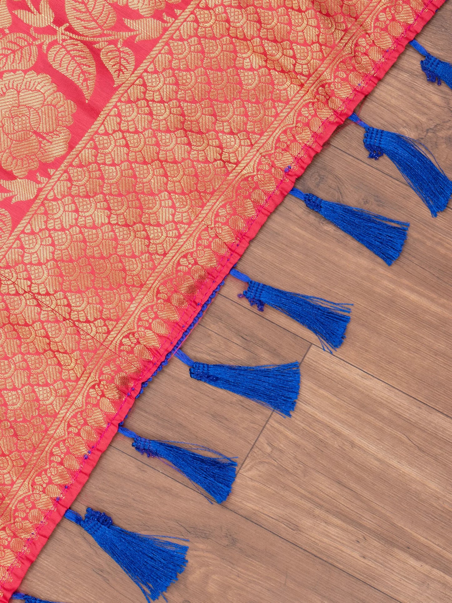 Meenakari Border and Tassels with Gold Zari Zigzag Weaving Pure Silk Saree