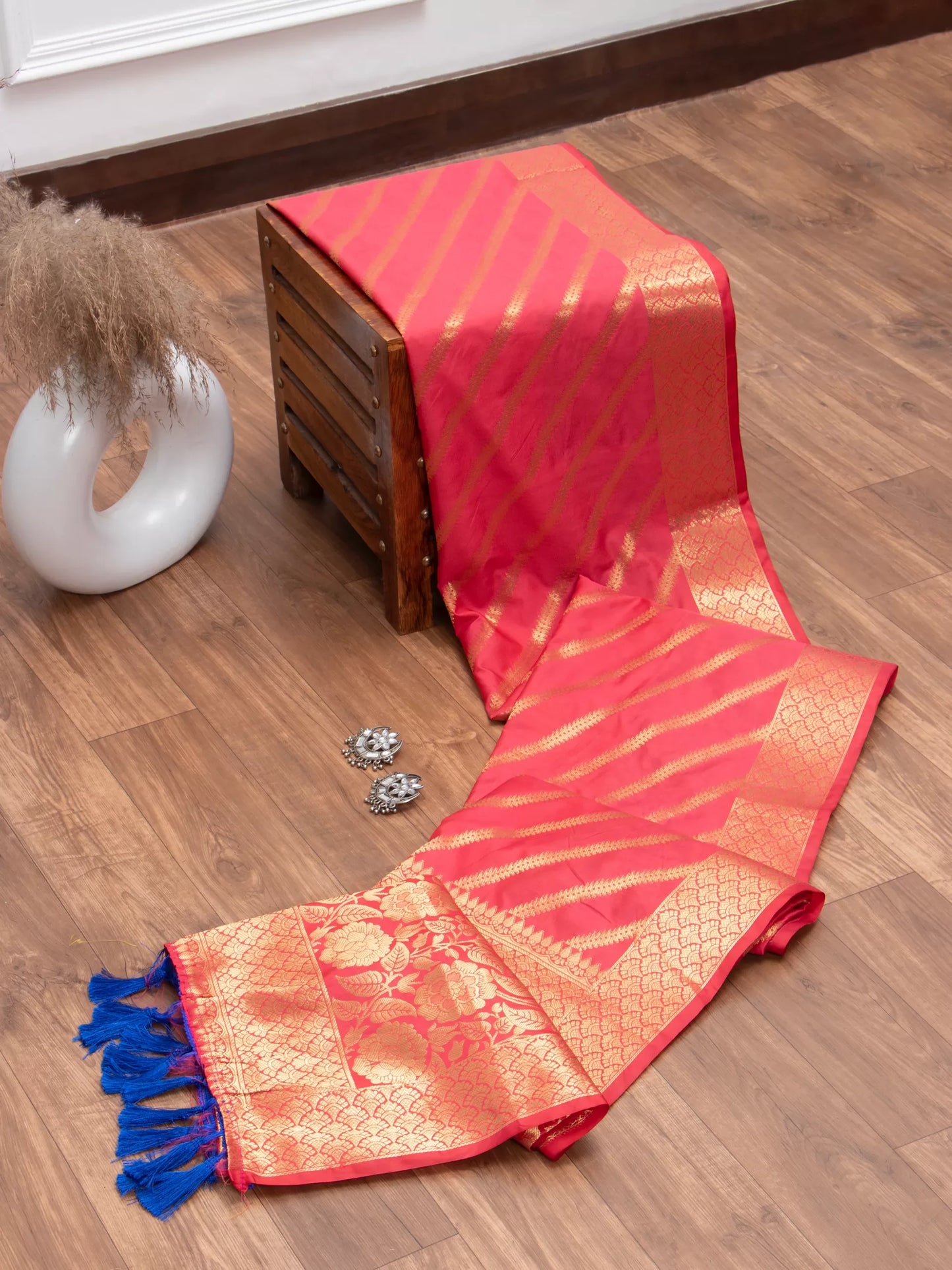 Meenakari Border and Tassels with Gold Zari Zigzag Weaving Pure Silk Saree