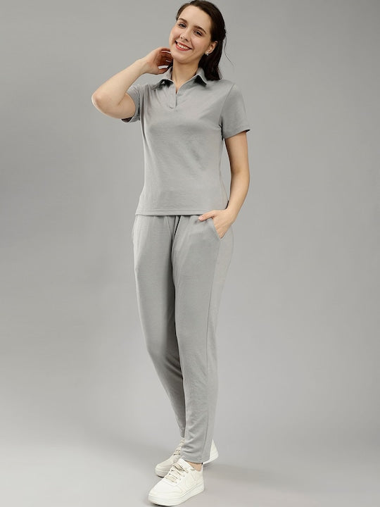 Polo Collar T-shirt With Trousers