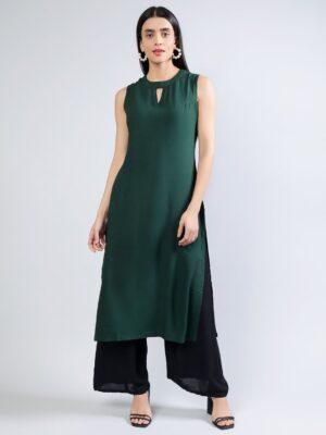 women keyhole neck sequinned kurta